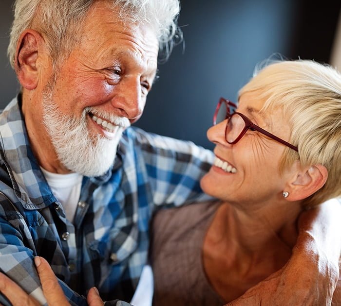 dental-implant-centre-online-consult-d Dental Implants